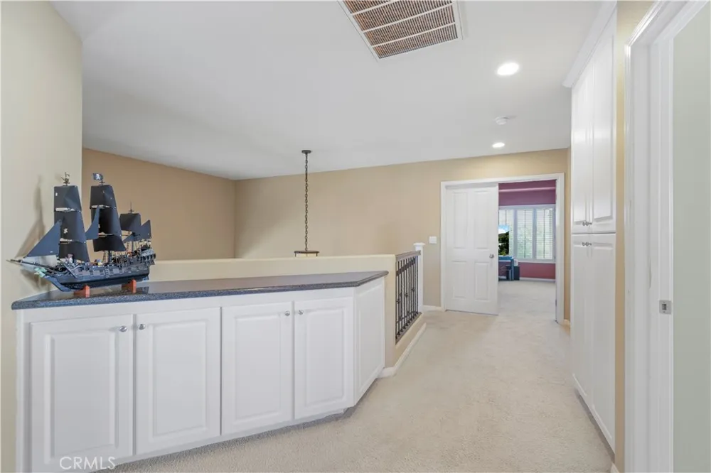 21658 Canyon Heights Circle Saugus, CA 91390