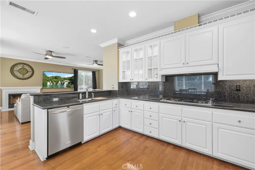 21658 Canyon Heights Circle Saugus, CA 91390