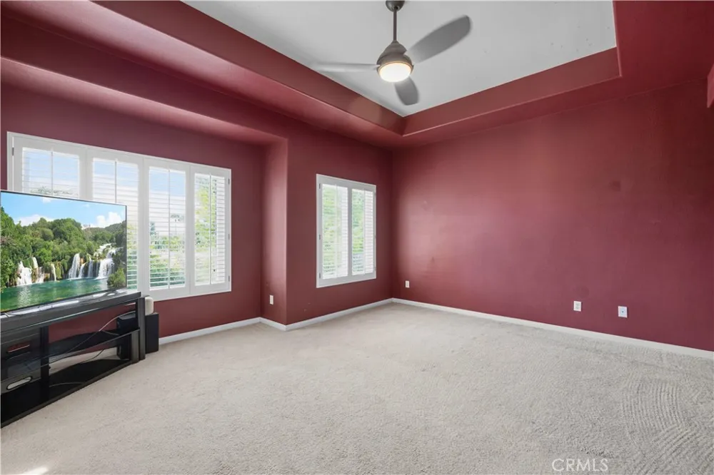 21658 Canyon Heights Circle Saugus, CA 91390