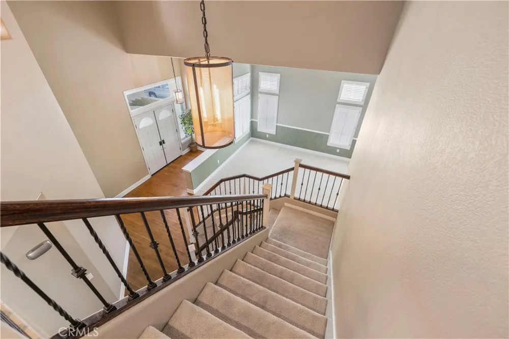 21658 Canyon Heights Circle Saugus, CA 91390