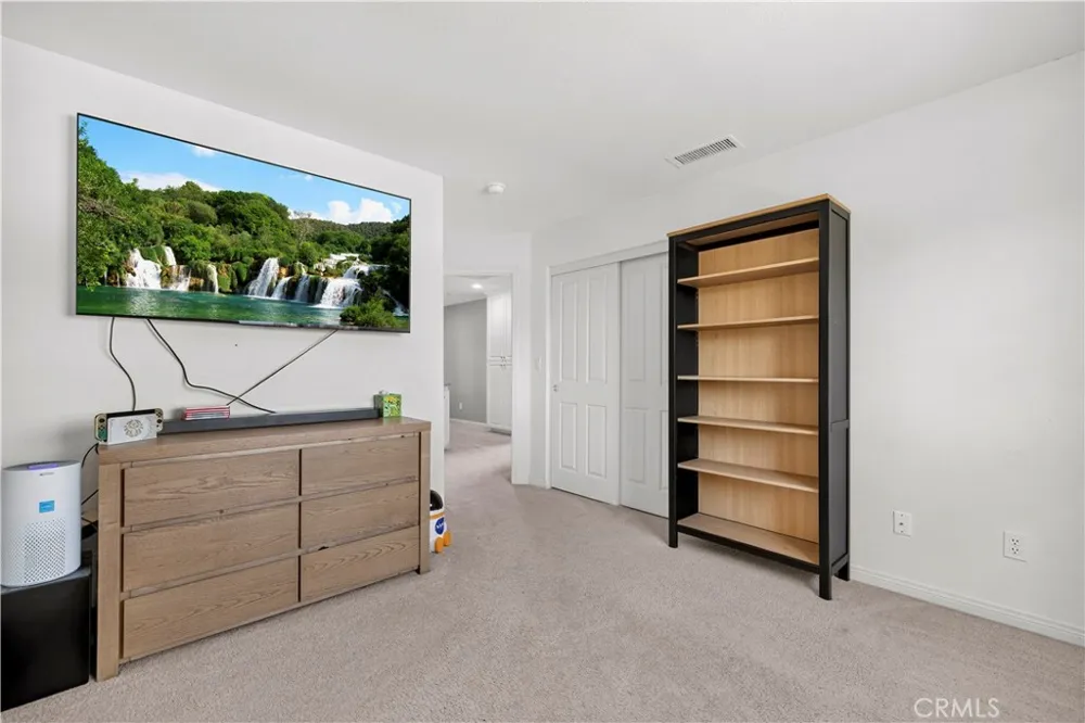21658 Canyon Heights Circle Saugus, CA 91390