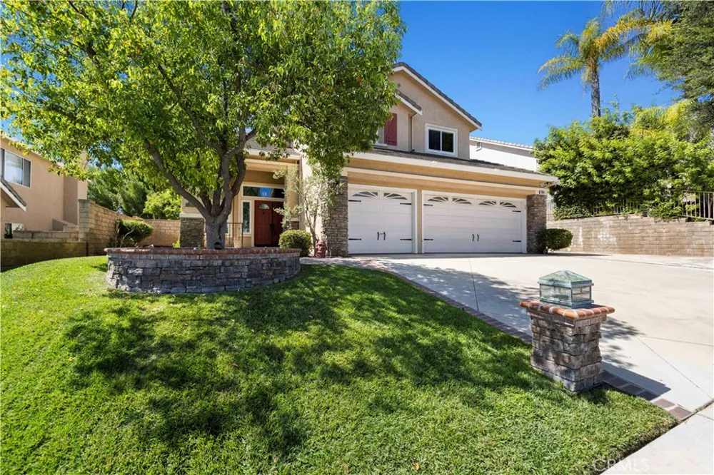 21658 Canyon Heights Circle Saugus, CA 91390