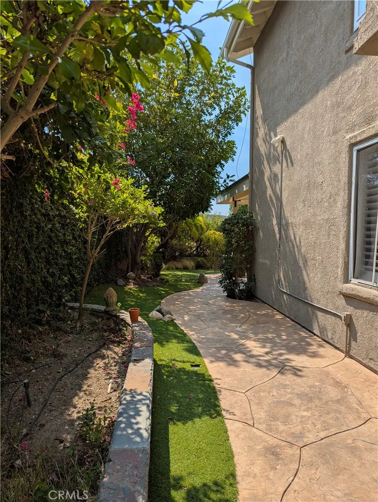 2300 Rutland Place Thousand Oaks, CA 91362
