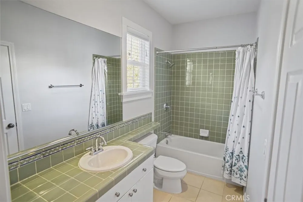 23930 Windward Lane Valencia, CA 91355