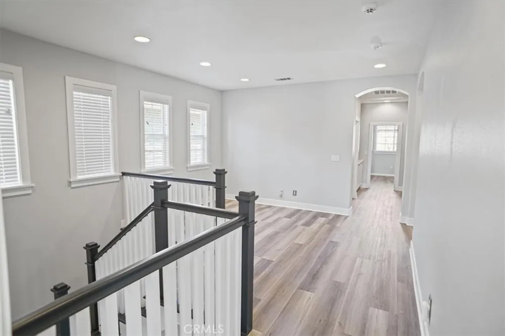 23930 Windward Lane Valencia, CA 91355