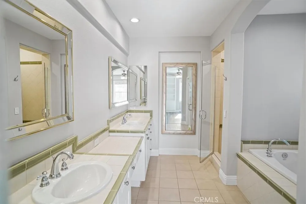 23930 Windward Lane Valencia, CA 91355