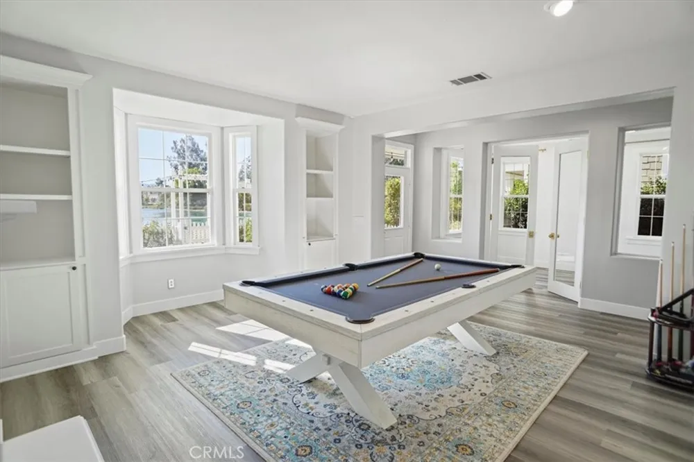 23930 Windward Lane Valencia, CA 91355