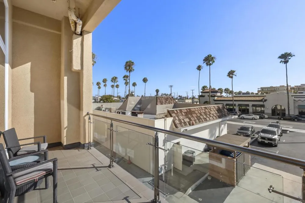 550 Seagaze Drive #7 Oceanside, CA 92054