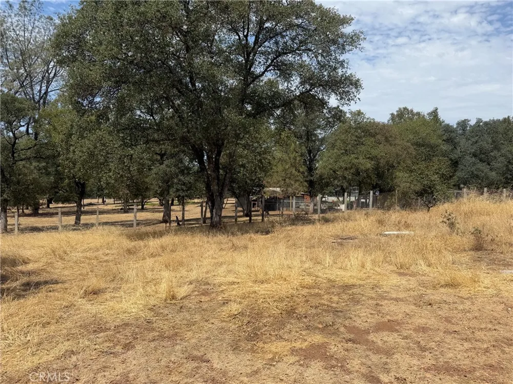 2771 Pinecrest Oroville, CA 95966