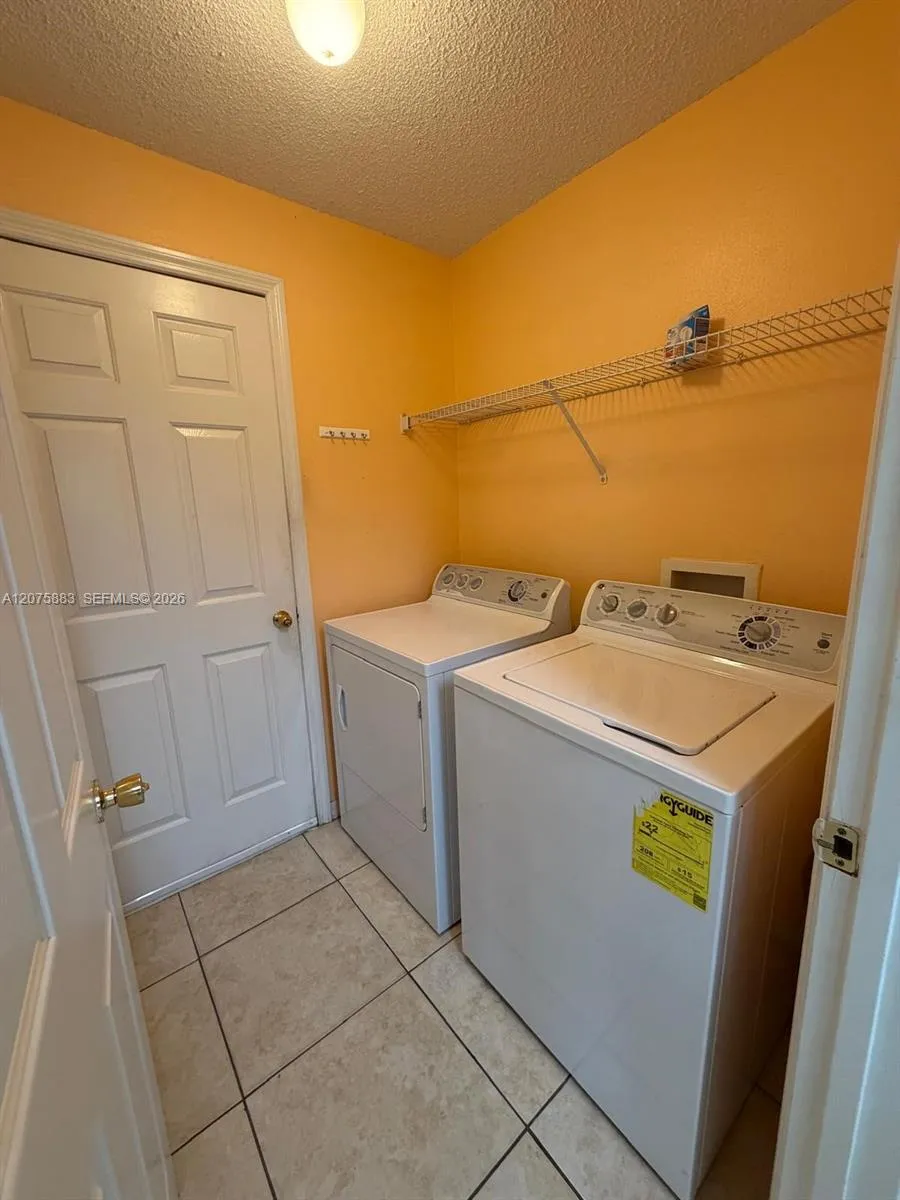 653 Bluebill Ct Poinciana, FL 34759