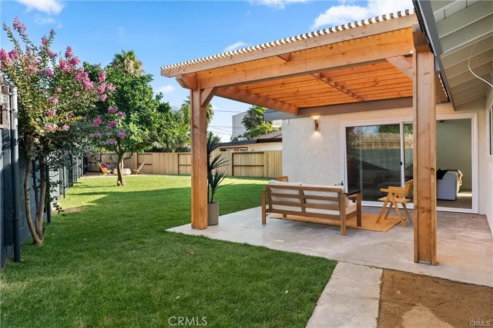 2101 Hathaway Santa Ana, CA 92705