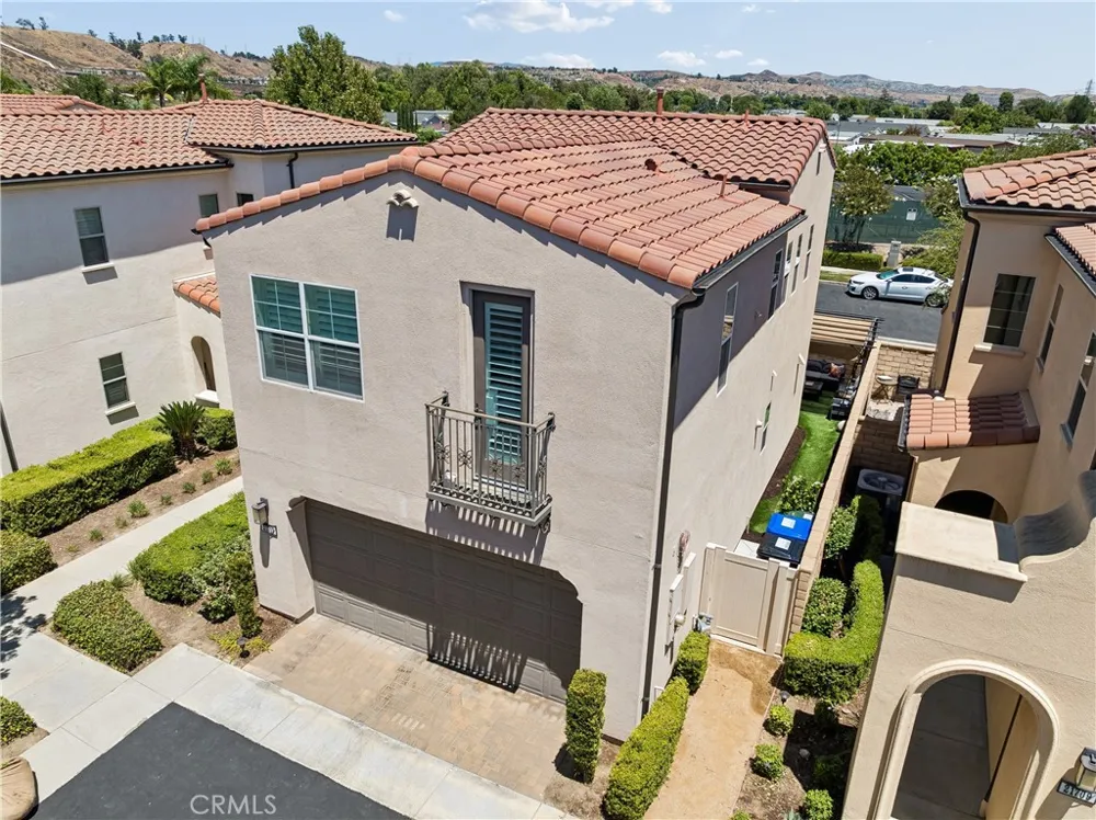21713 Bene Saugus, CA 91350