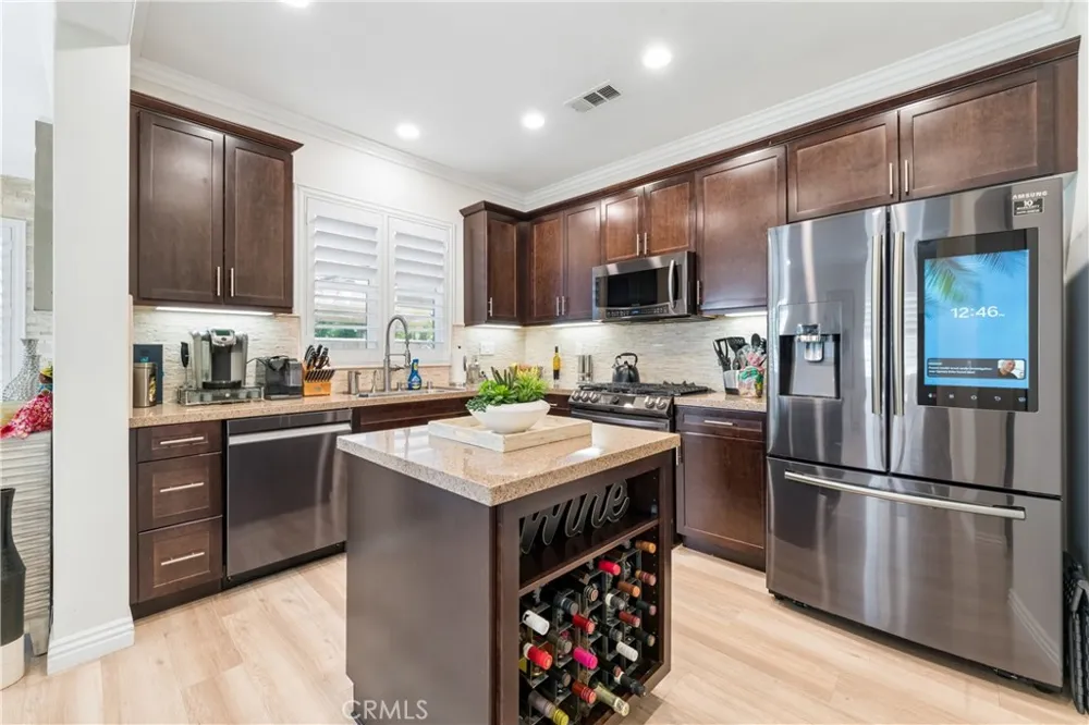 21713 Bene Saugus, CA 91350