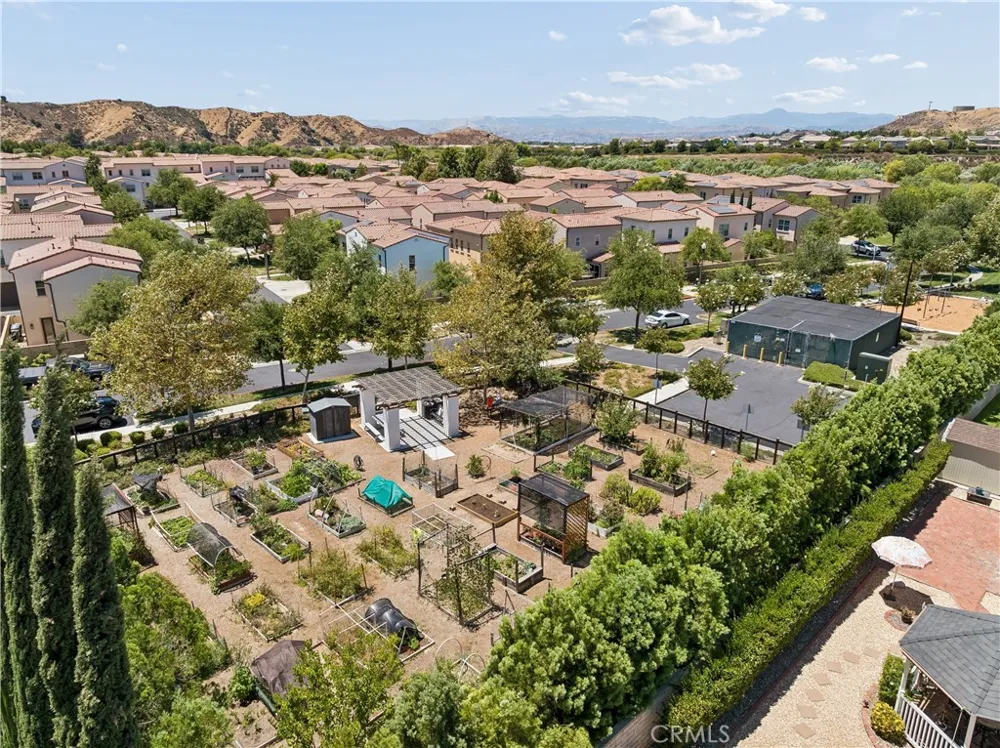 21713 Bene Saugus, CA 91350