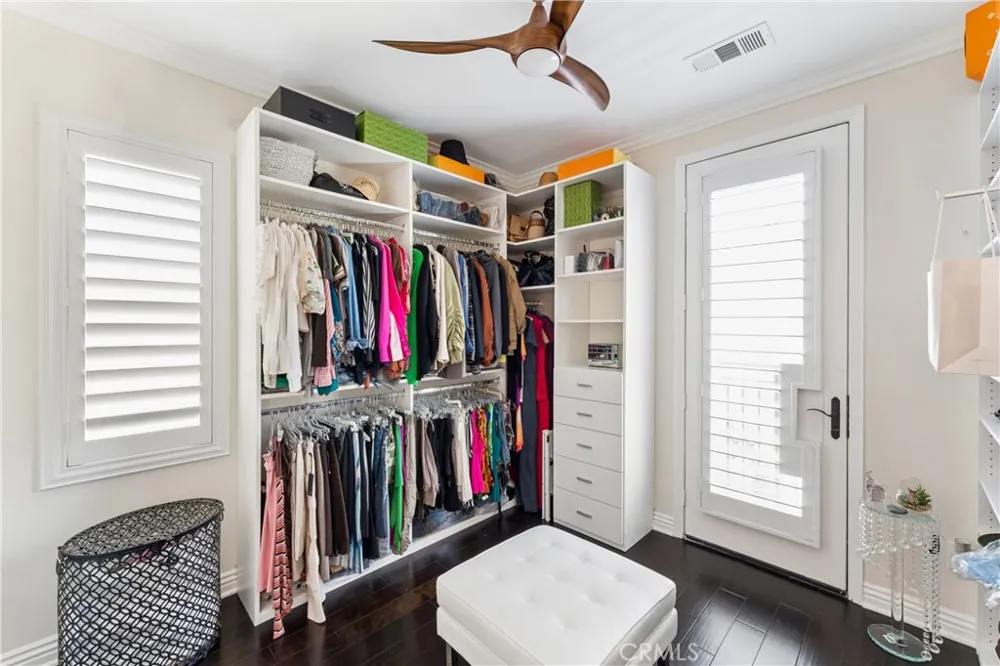 21713 Bene Saugus, CA 91350