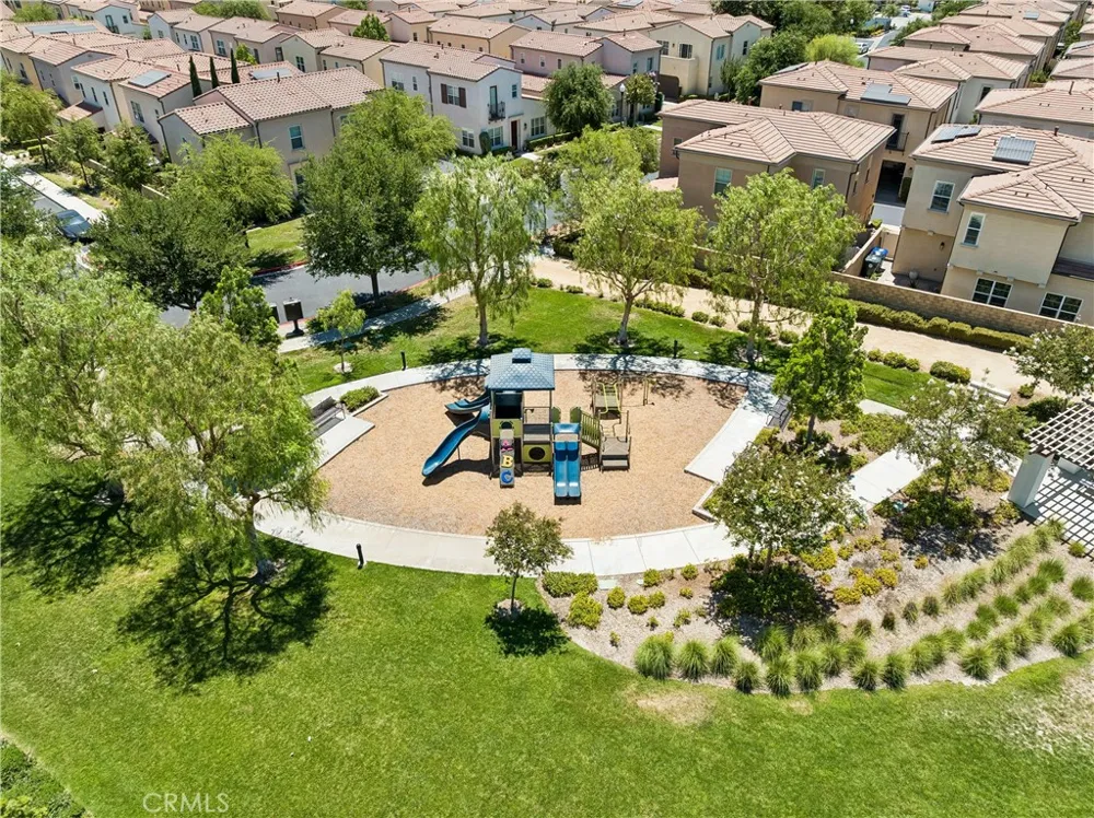 21713 Bene Saugus, CA 91350