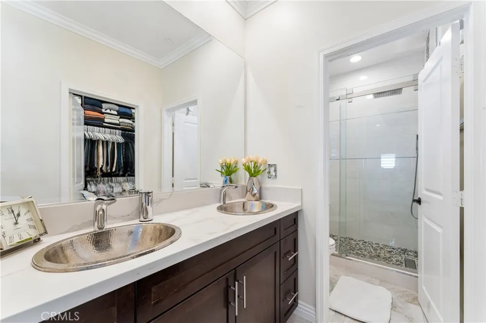 21713 Bene Saugus, CA 91350
