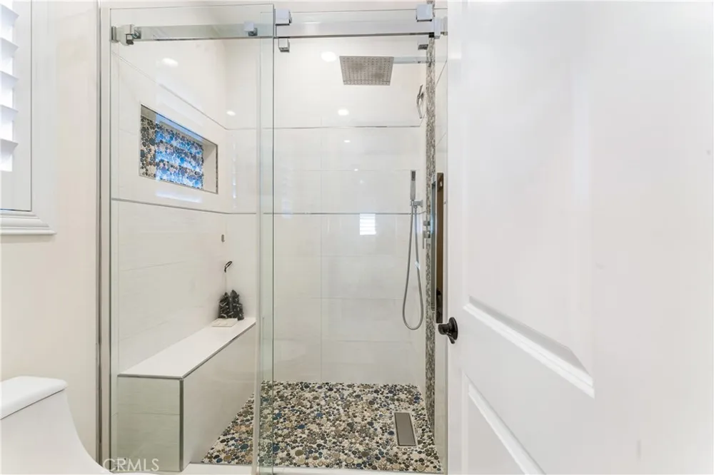 21713 Bene Saugus, CA 91350