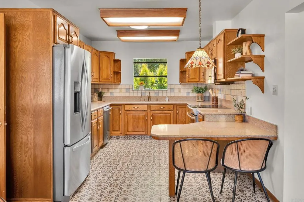 1752 Grove Road El Cajon, CA 92020