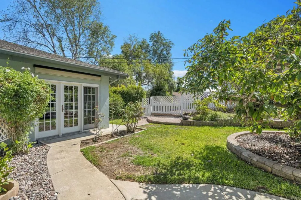 1752 Grove Road El Cajon, CA 92020