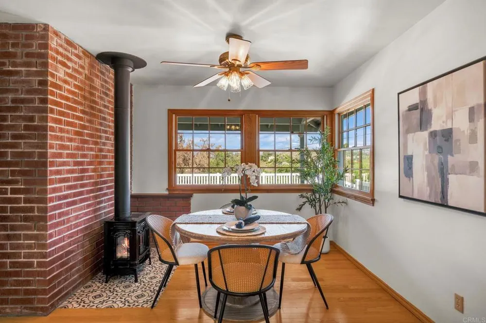 1752 Grove Road El Cajon, CA 92020