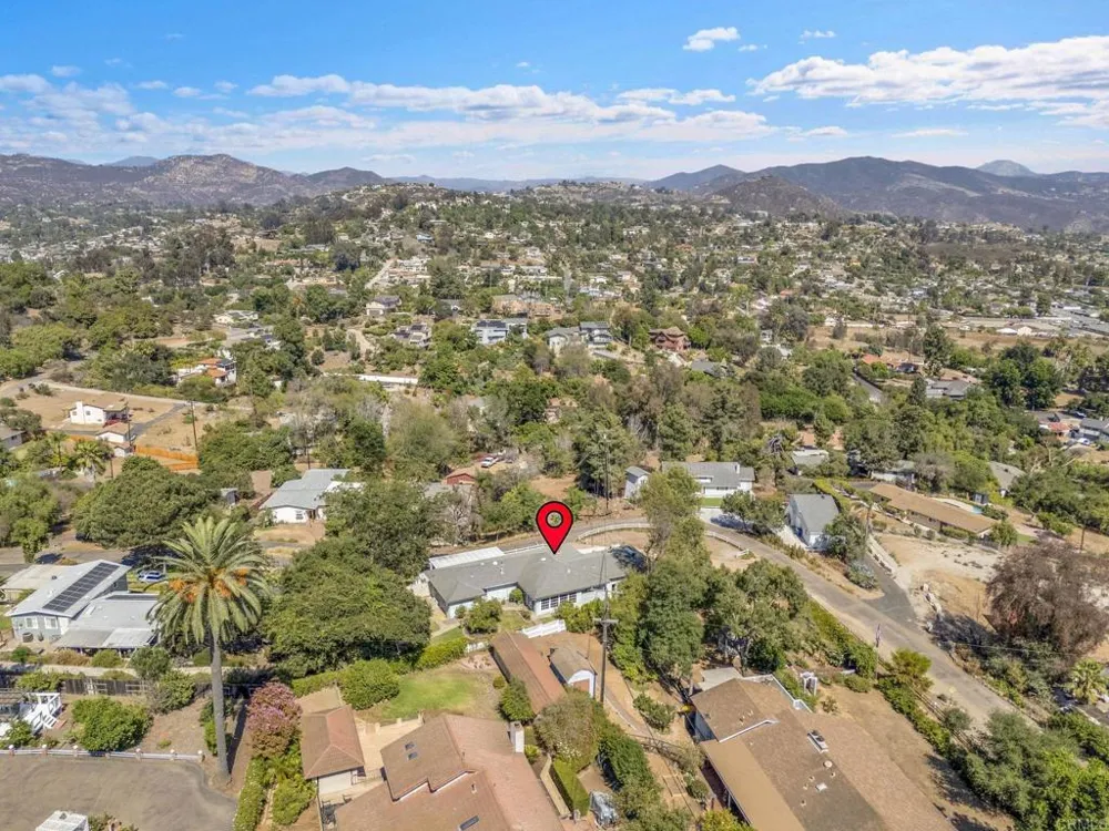 1752 Grove Road El Cajon, CA 92020