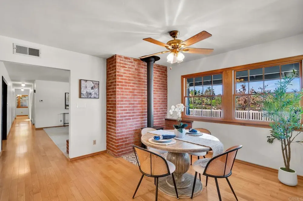 1752 Grove Road El Cajon, CA 92020