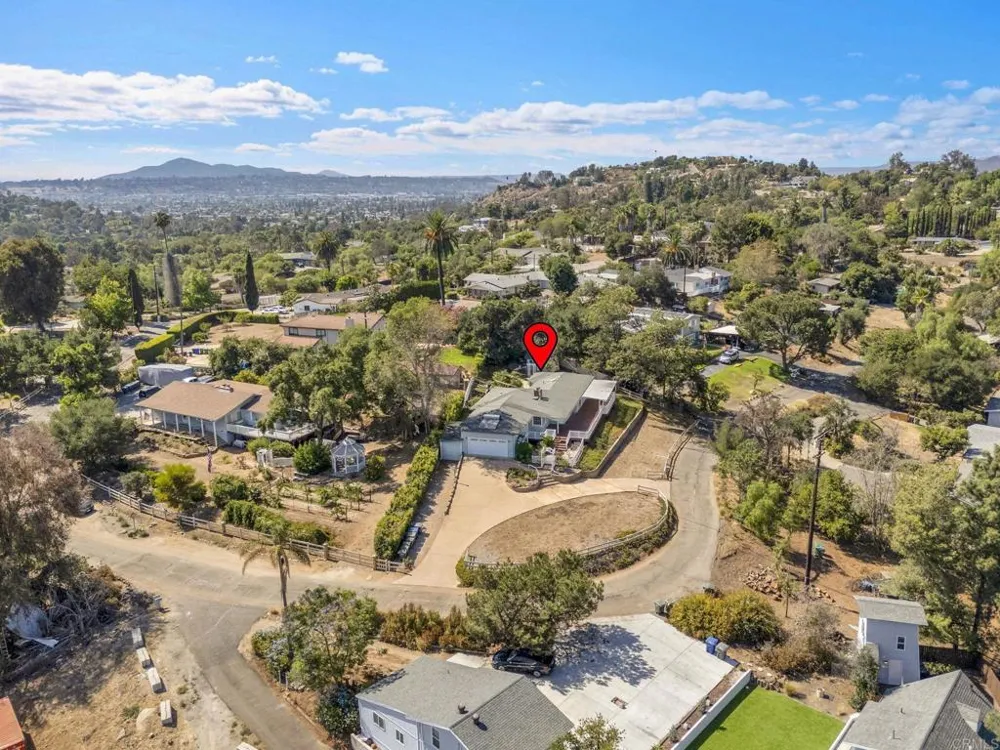 1752 Grove Road El Cajon, CA 92020
