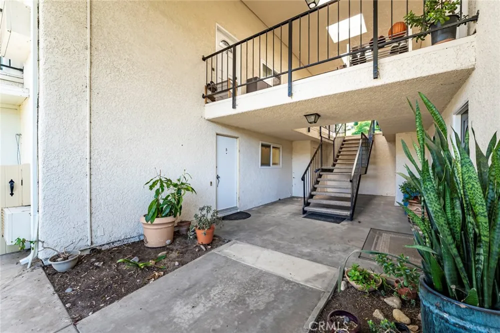 3309 Via Carrizo #B Laguna Woods, CA 92637