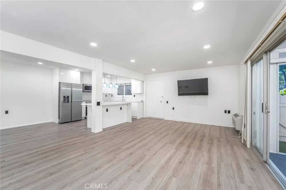 3309 Via Carrizo #B Laguna Woods, CA 92637