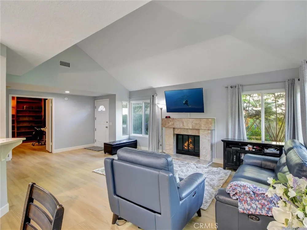 3600 Summerset Inglewood, CA 90305