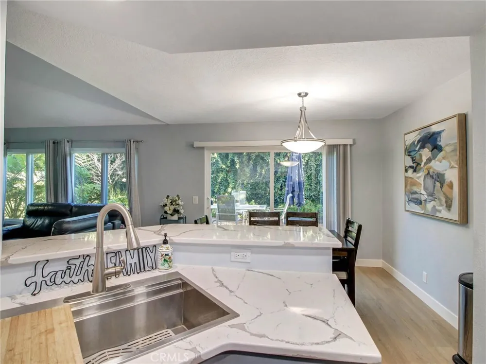 3600 Summerset Inglewood, CA 90305