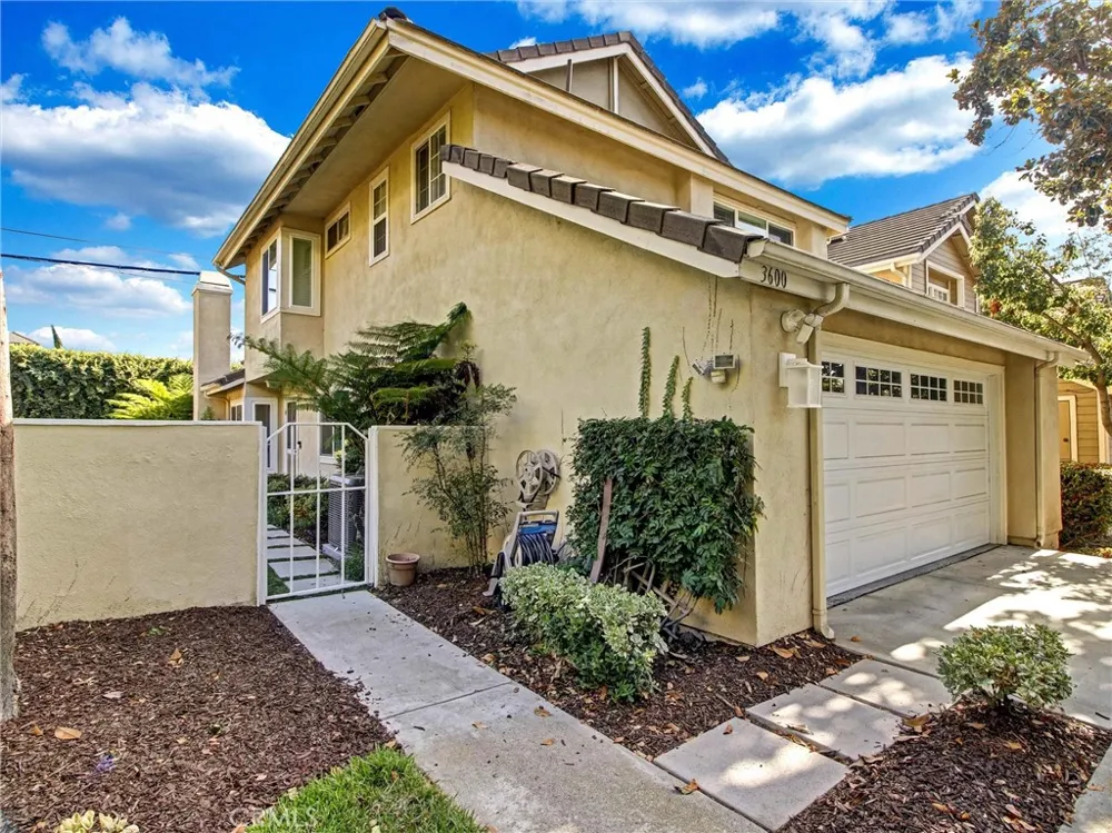 3600 Summerset Inglewood, CA 90305