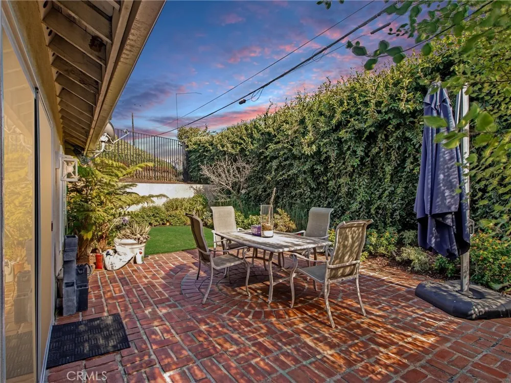 3600 Summerset Inglewood, CA 90305