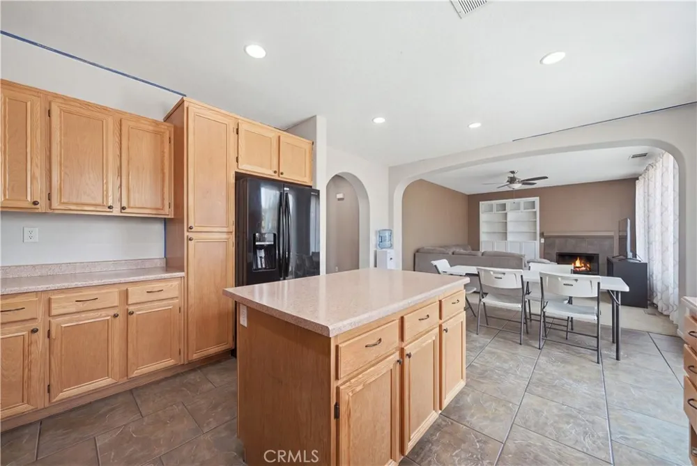 14603 Fair Oak Lake Elsinore, CA 92530