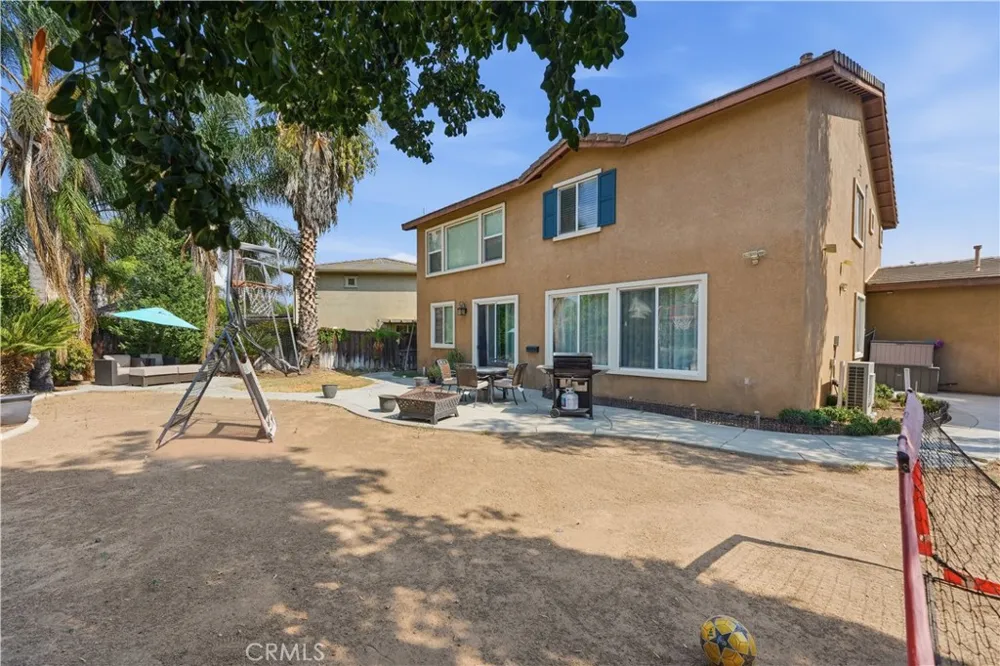 14603 Fair Oak Lake Elsinore, CA 92530