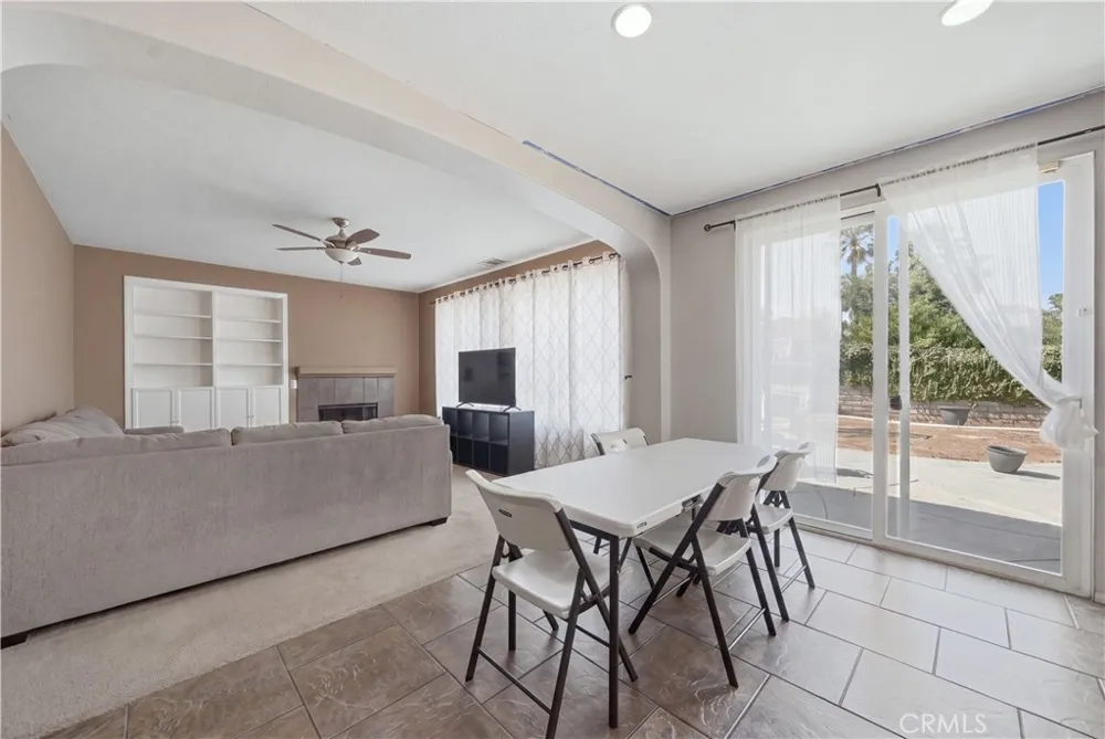 14603 Fair Oak Lake Elsinore, CA 92530
