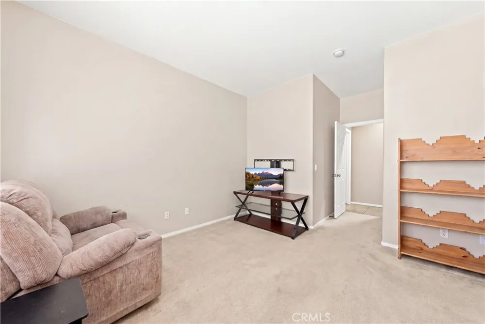 14603 Fair Oak Lake Elsinore, CA 92530