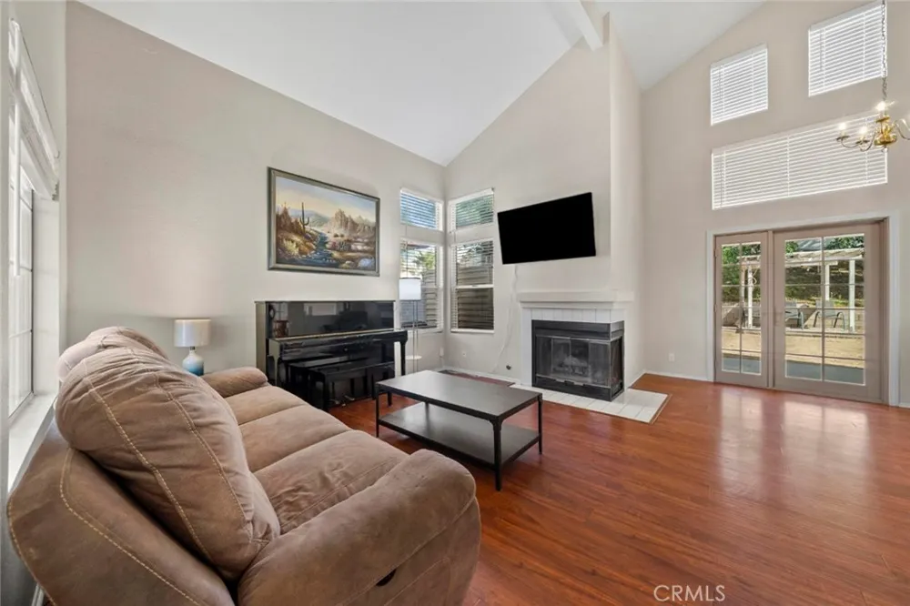 33025 Tulley Ranch Temecula, CA 92592