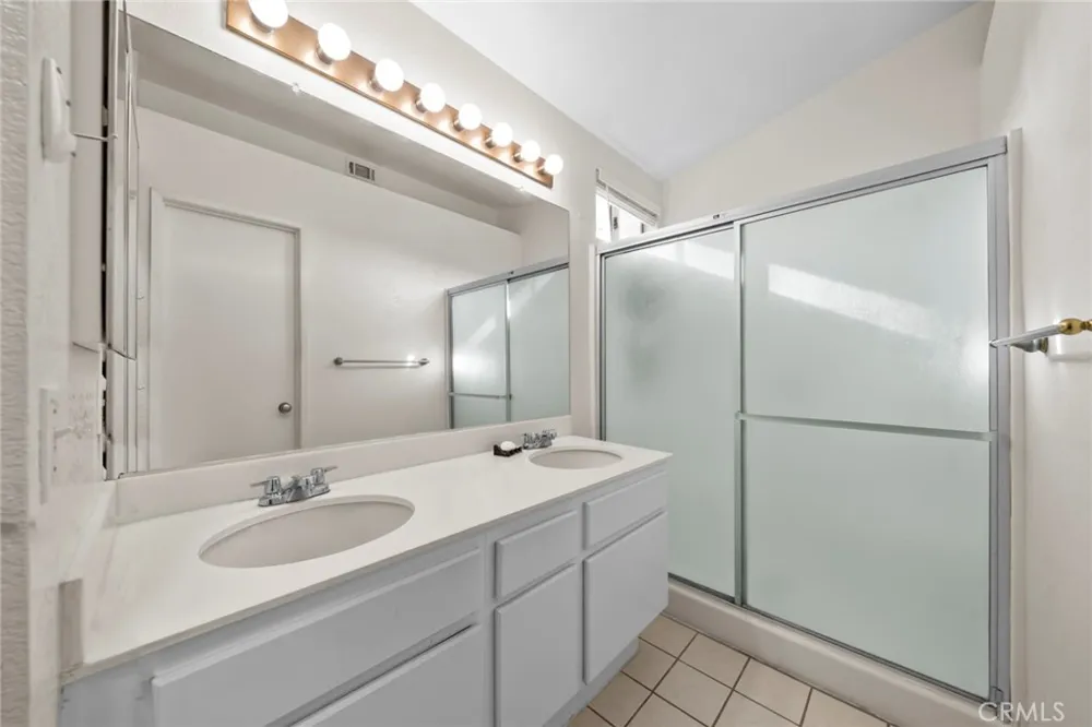 33025 Tulley Ranch Temecula, CA 92592