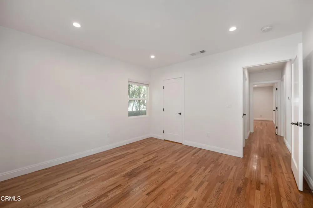 2065 Casa Grande Pasadena, CA 91104
