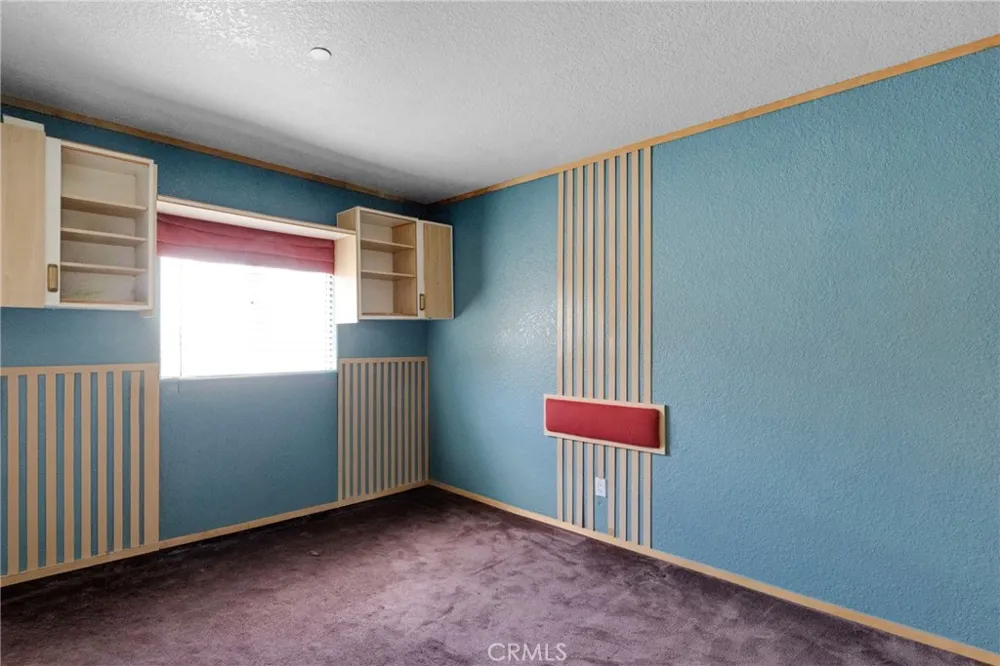 21492 Arapahoe Trail Chatsworth, CA 91311