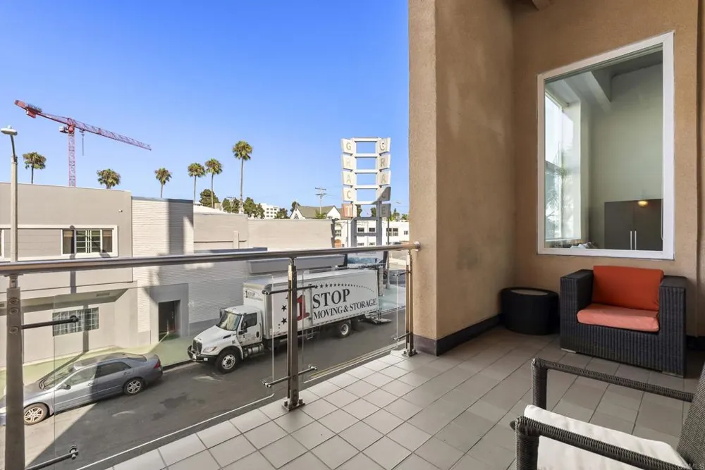 550 Seagaze Drive #12 Oceanside, CA 92054