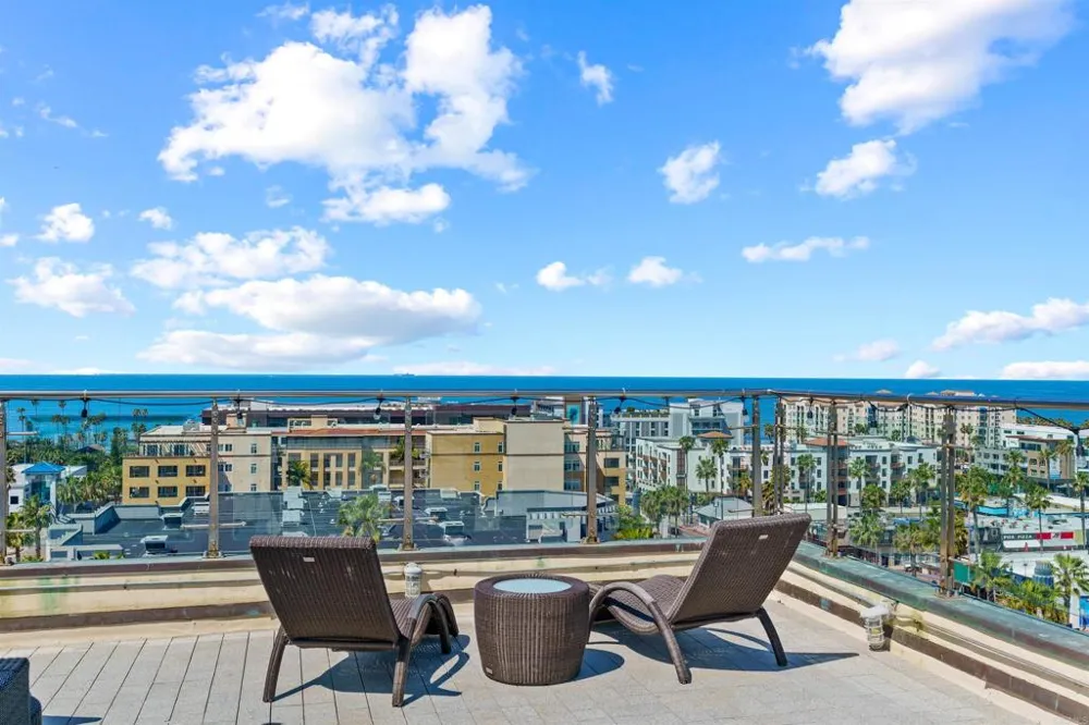 550 Seagaze Drive #12 Oceanside, CA 92054