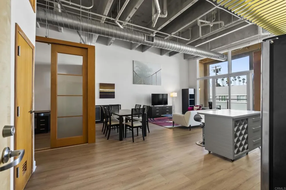 550 Seagaze Drive #12 Oceanside, CA 92054
