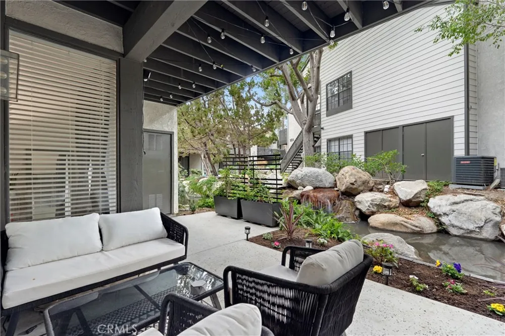2504 W Macarthur Boulevard #I Santa Ana, CA 92704