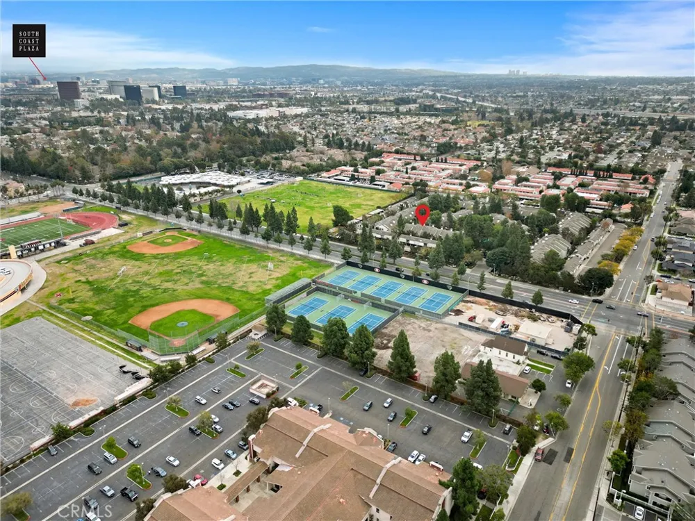 2504 W Macarthur Boulevard #I Santa Ana, CA 92704