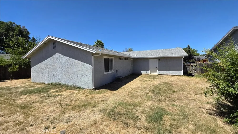 439 Scarlet Oak Dr Gridley, CA 95948