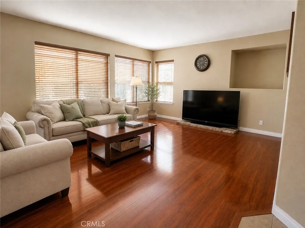 2847 S Holmes Ontario, CA 91761