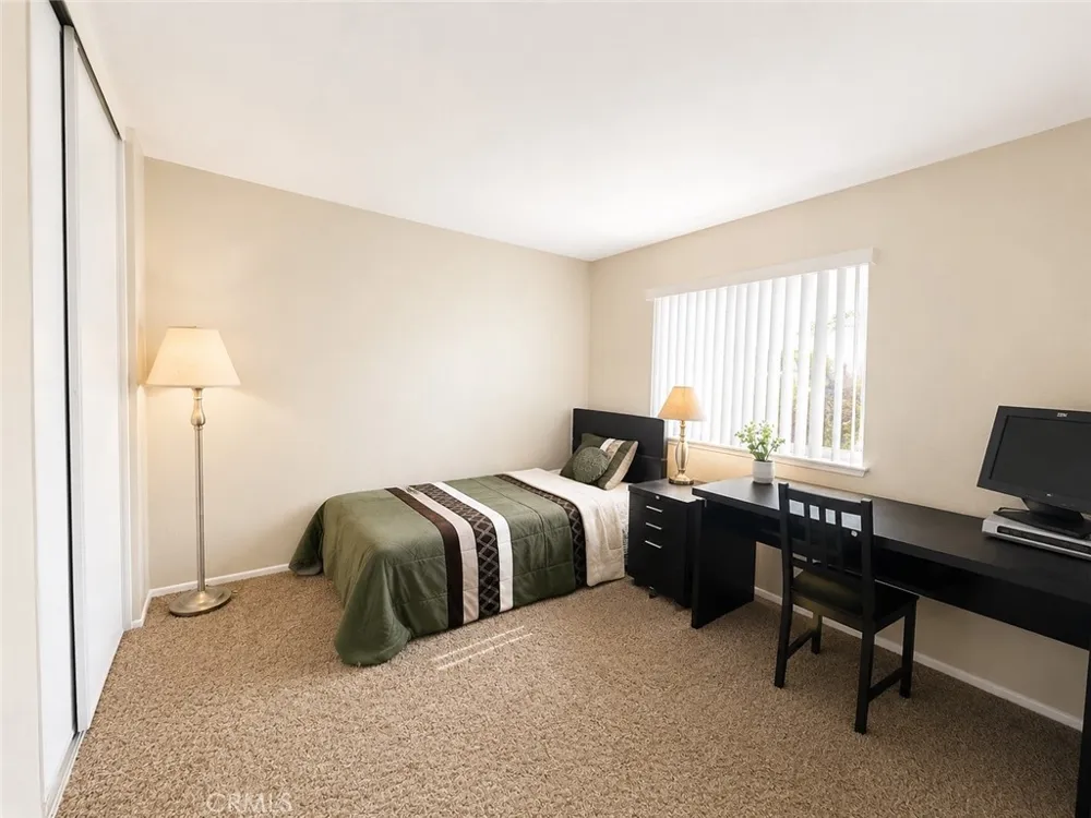 2847 S Holmes Ontario, CA 91761